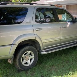 2001 Toyota Sequoia