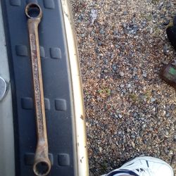 Vintage lectrolite 1/2"  x  9/16"   defiance box end wrench