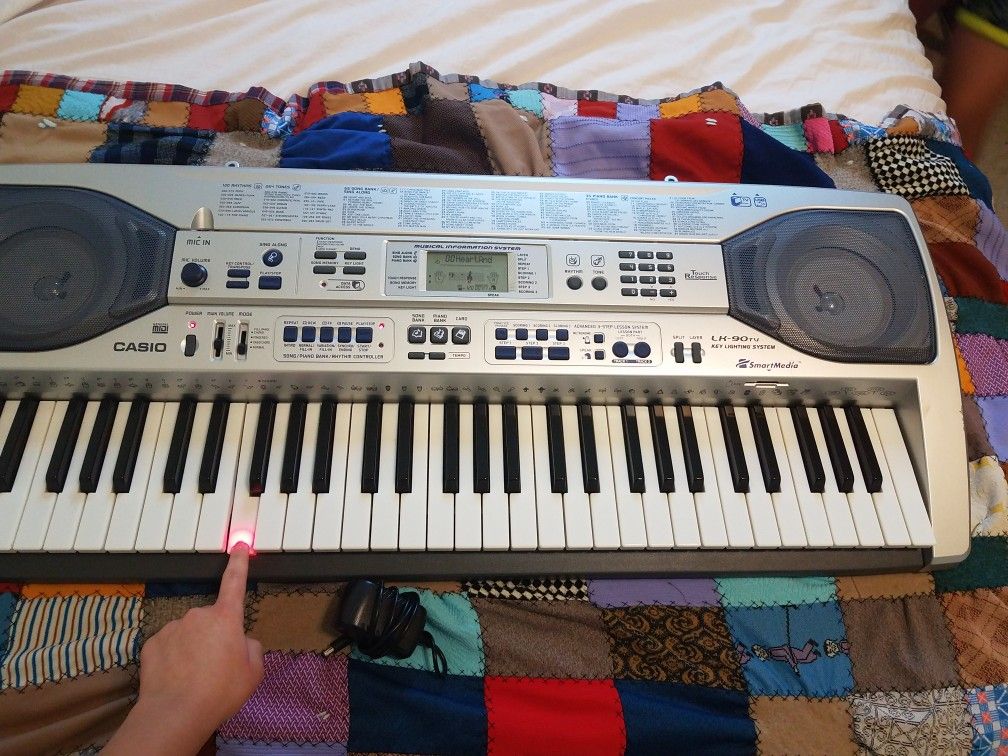Casio lk-90tv key lighting system keyboard
