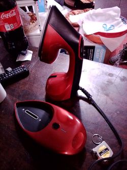 Red and Black Handheld Garment Steamer