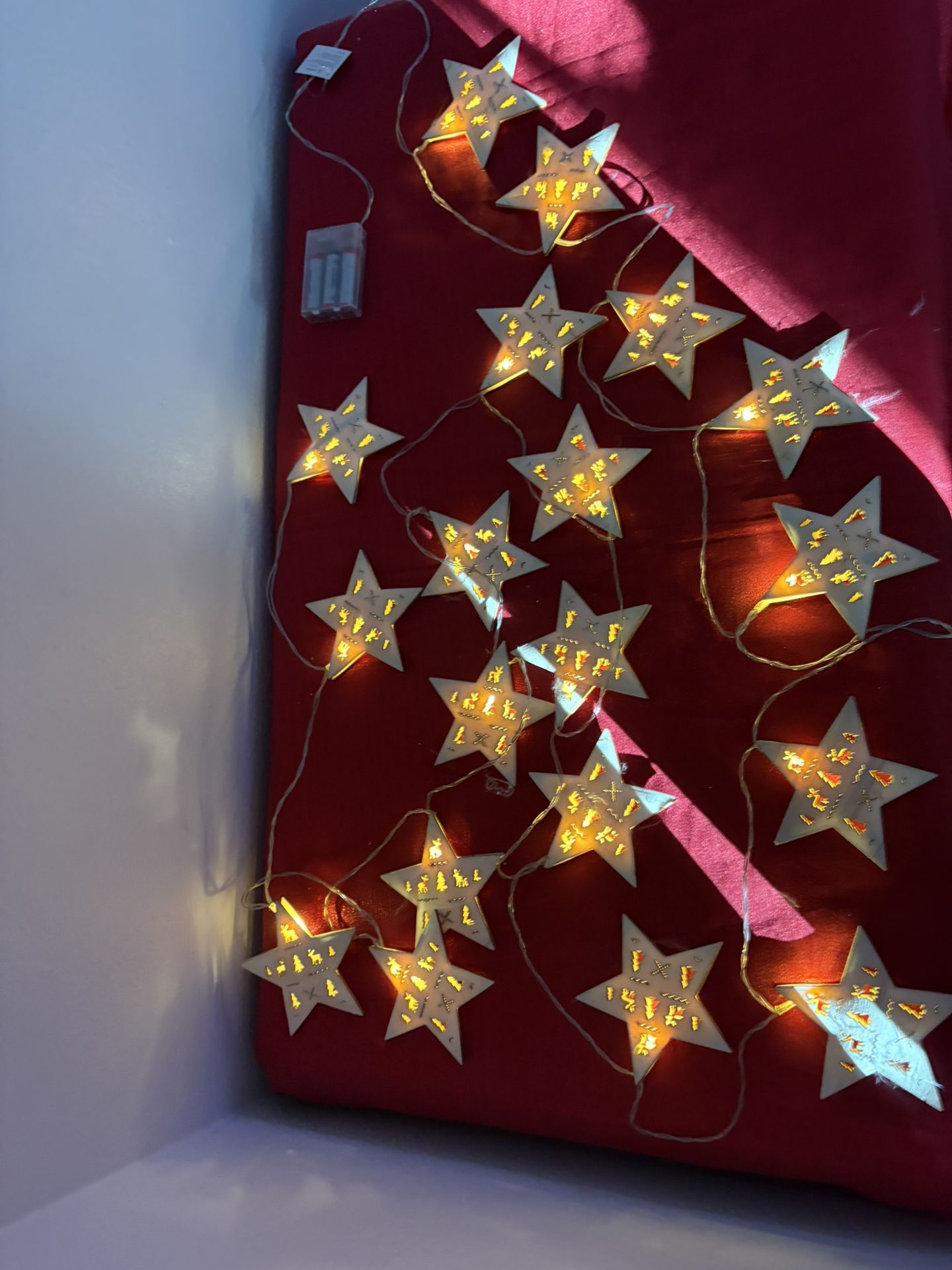 Wood star Battery Operated Lights - Christmas Cabin Holiday Home Decor - Simi Valley