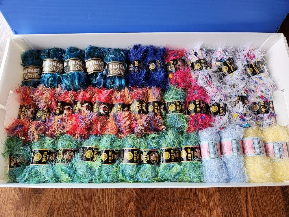 🔥Will Separate🔥37 Skeins w/ Beginner-level project directions inside the wrapping paper + FREE Storage Bin/Box Container Tote