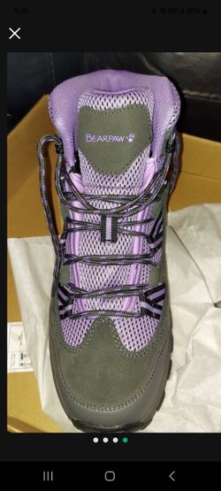 Woman's Hiking Boot