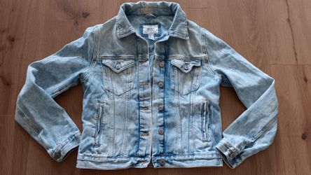 Forever 21 Light Wash Denim Jacket