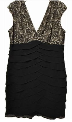 Women’s Scarlett Night Size 18 Short Formal Dress