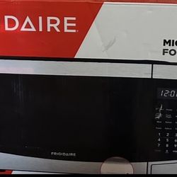 Frigidaire Microwave 
