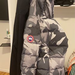 Canada Goose Jacket