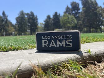 Speaker LA Rams