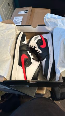 Black/chile Red-whites
