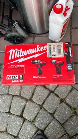 MILWAUKEE Hammer drill and impact driver M12
