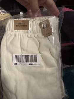 Victoria Secret Sweatpants (small)