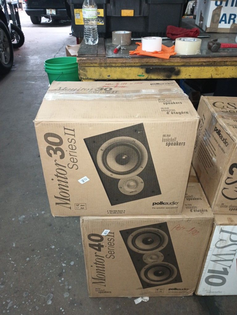 Polk Audio Monitor 30 Series II