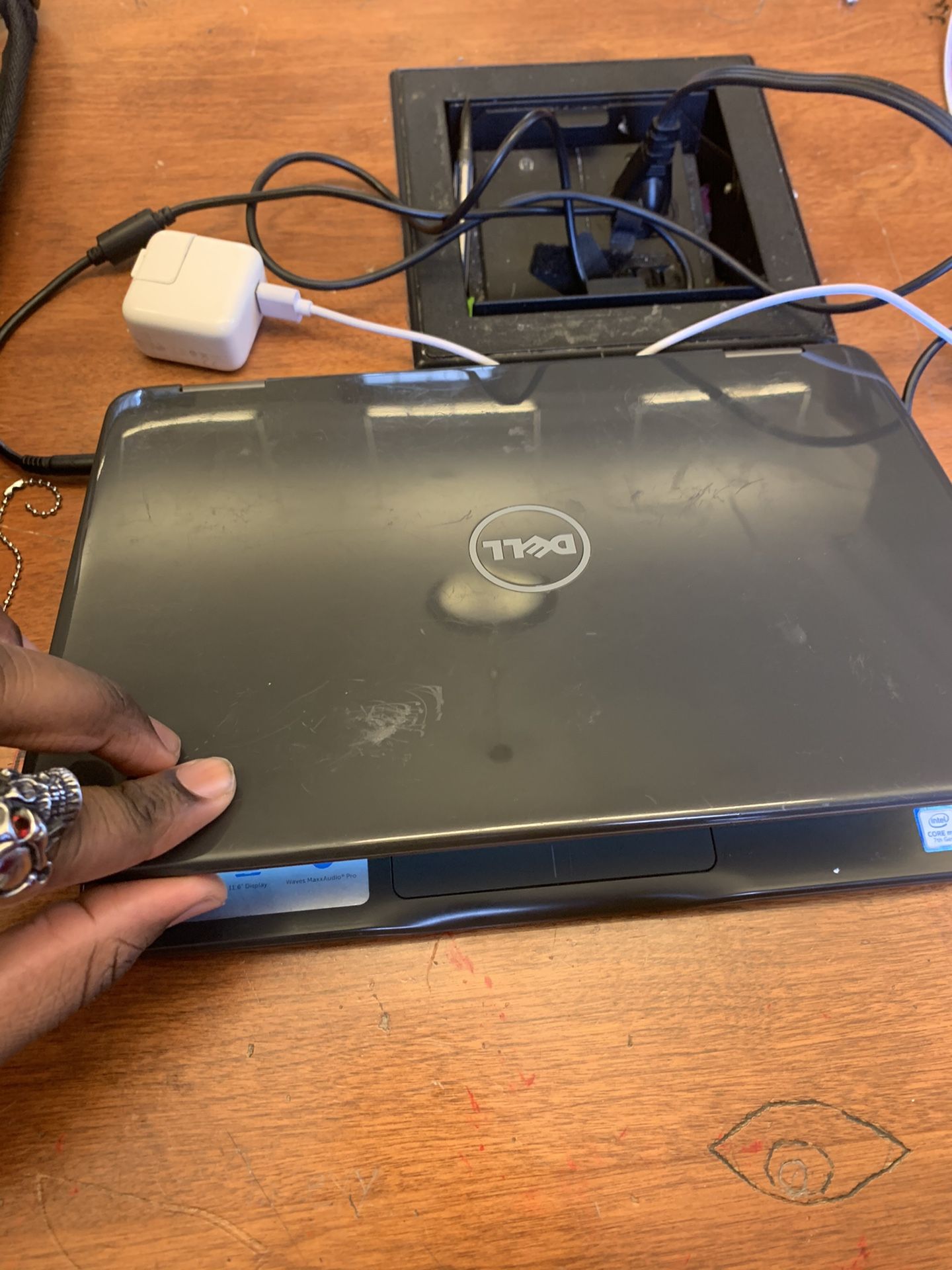 Inspiron dell laptop (flip tablet)