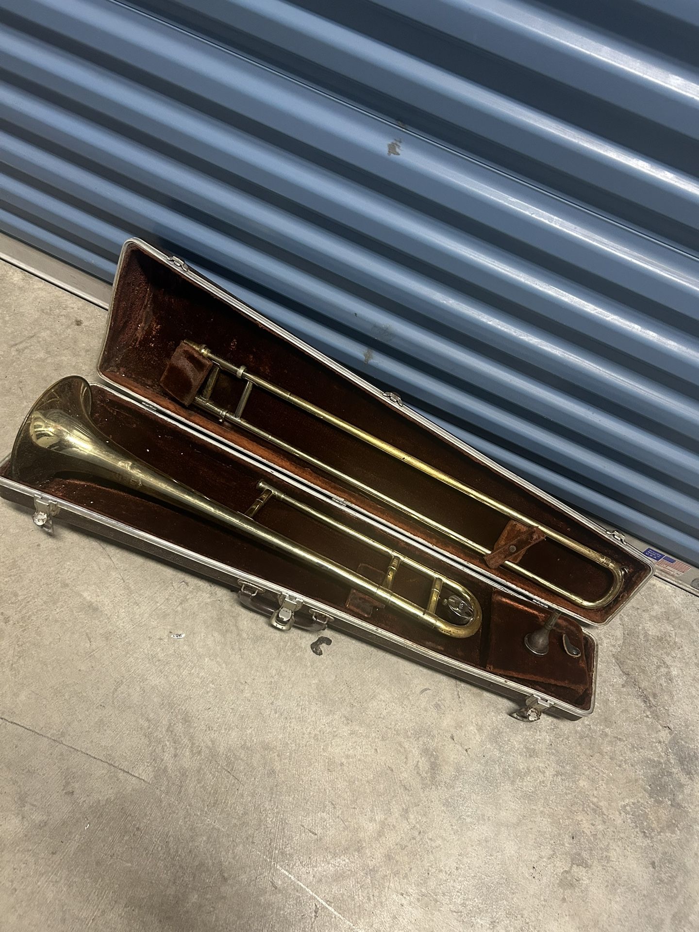 Great π Vintage 1959 Olds Ambassador Slide Trombone Mouthpiece Included