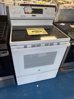 GE White Electric Range with Glass Cooktop
