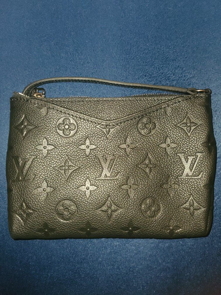 Louis Vuitton Pallas Empriente Bag