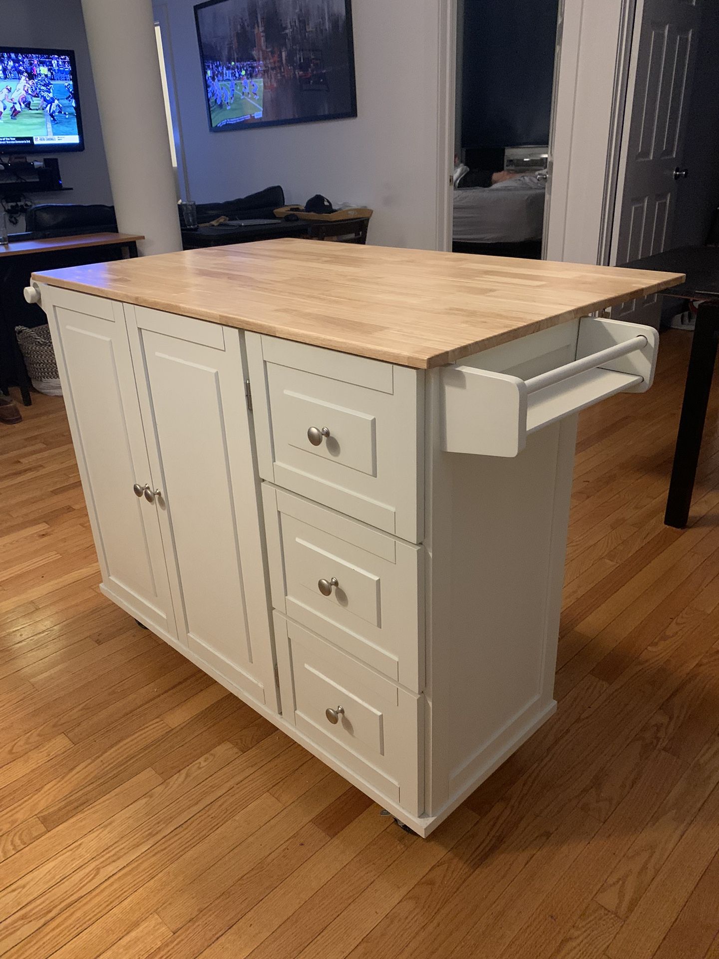 Kitchen Island for Sale in Peck Slip, NY - OfferUp