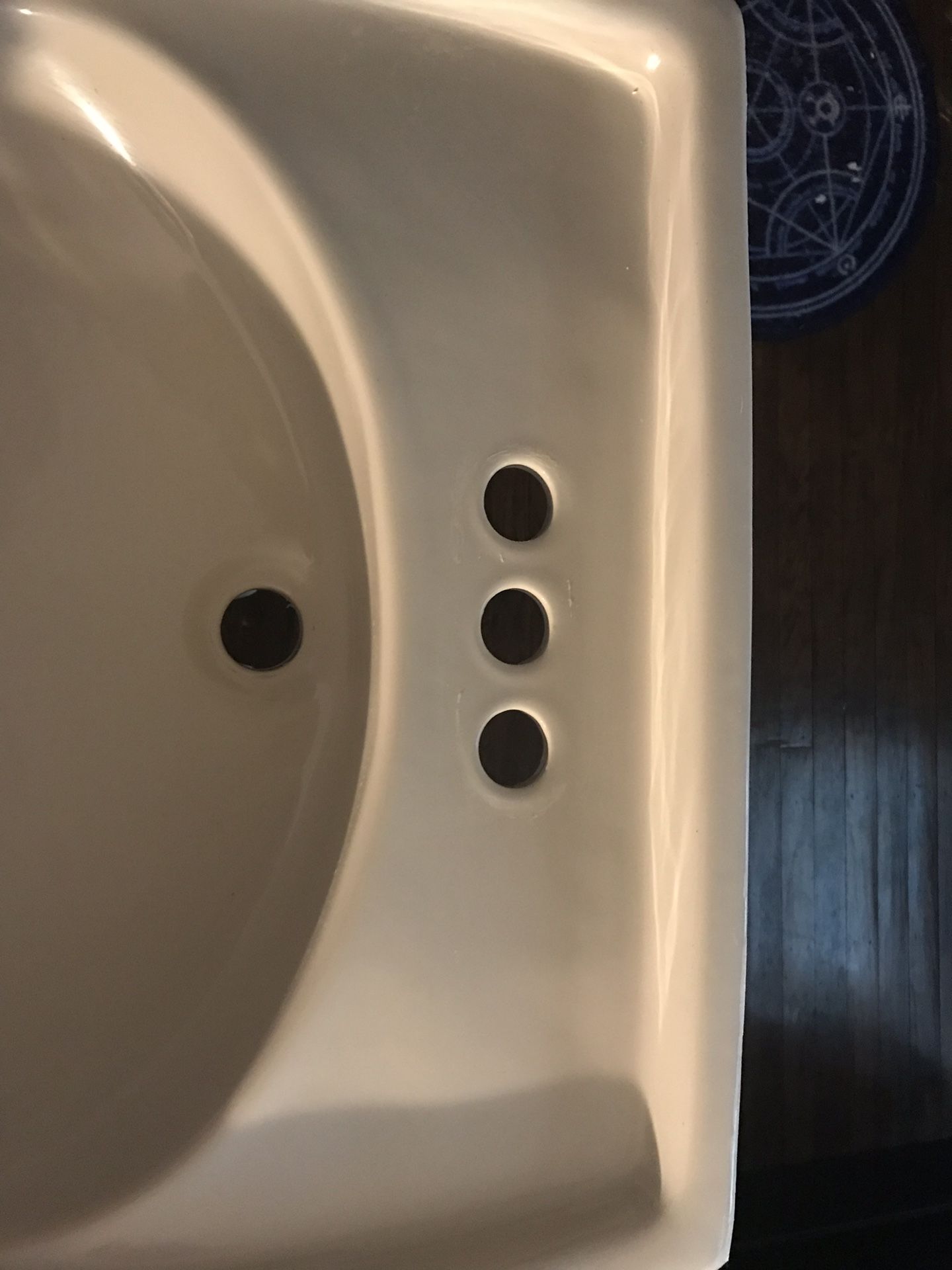 Pedestal Sink for Sale for Sale in Allentown, PA OfferUp