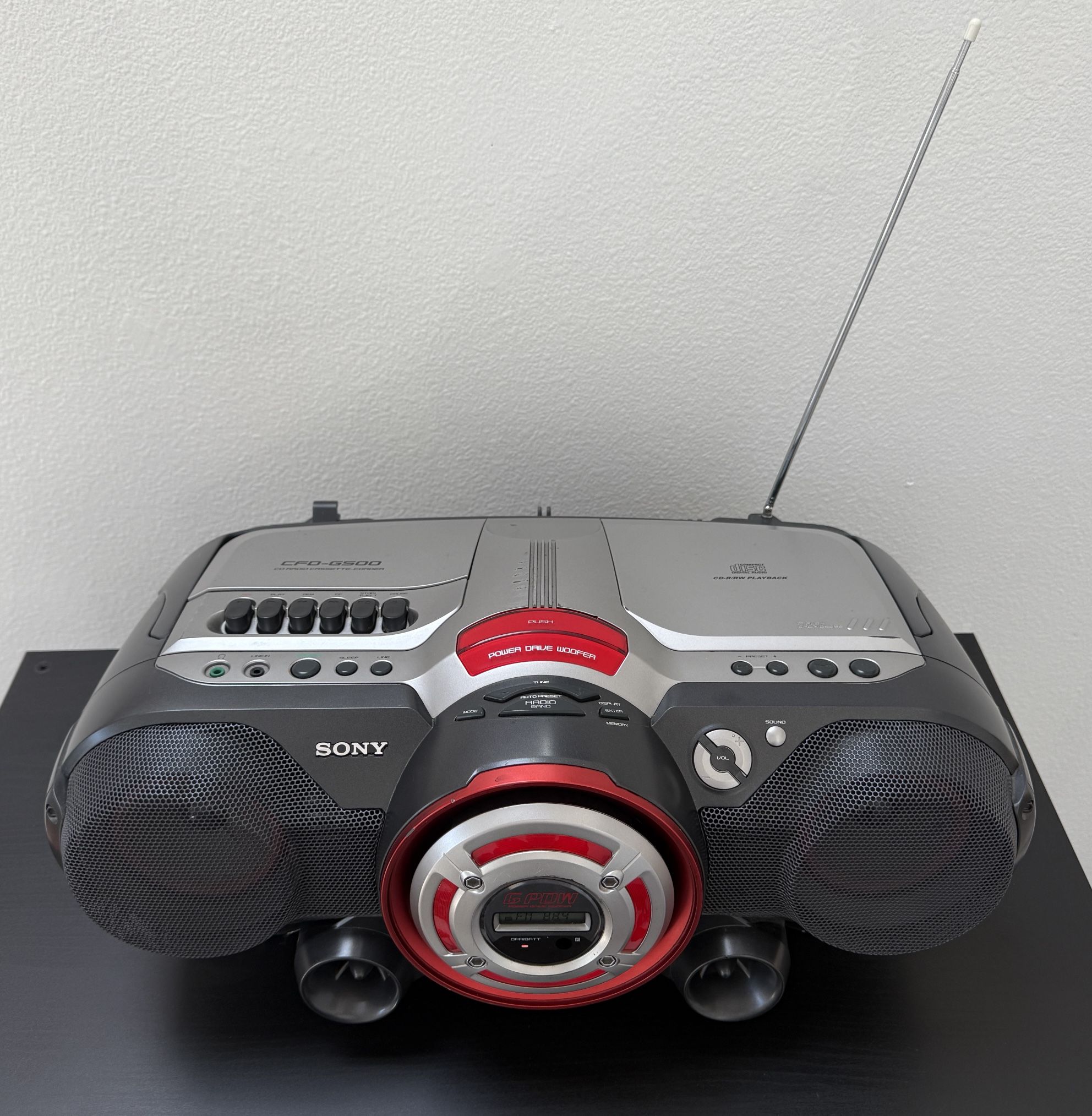 Sony BoomBox with built-in sub