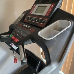 Treadmill 
