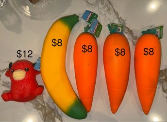 Squeeezy Highland Cow, Banana, Carrots