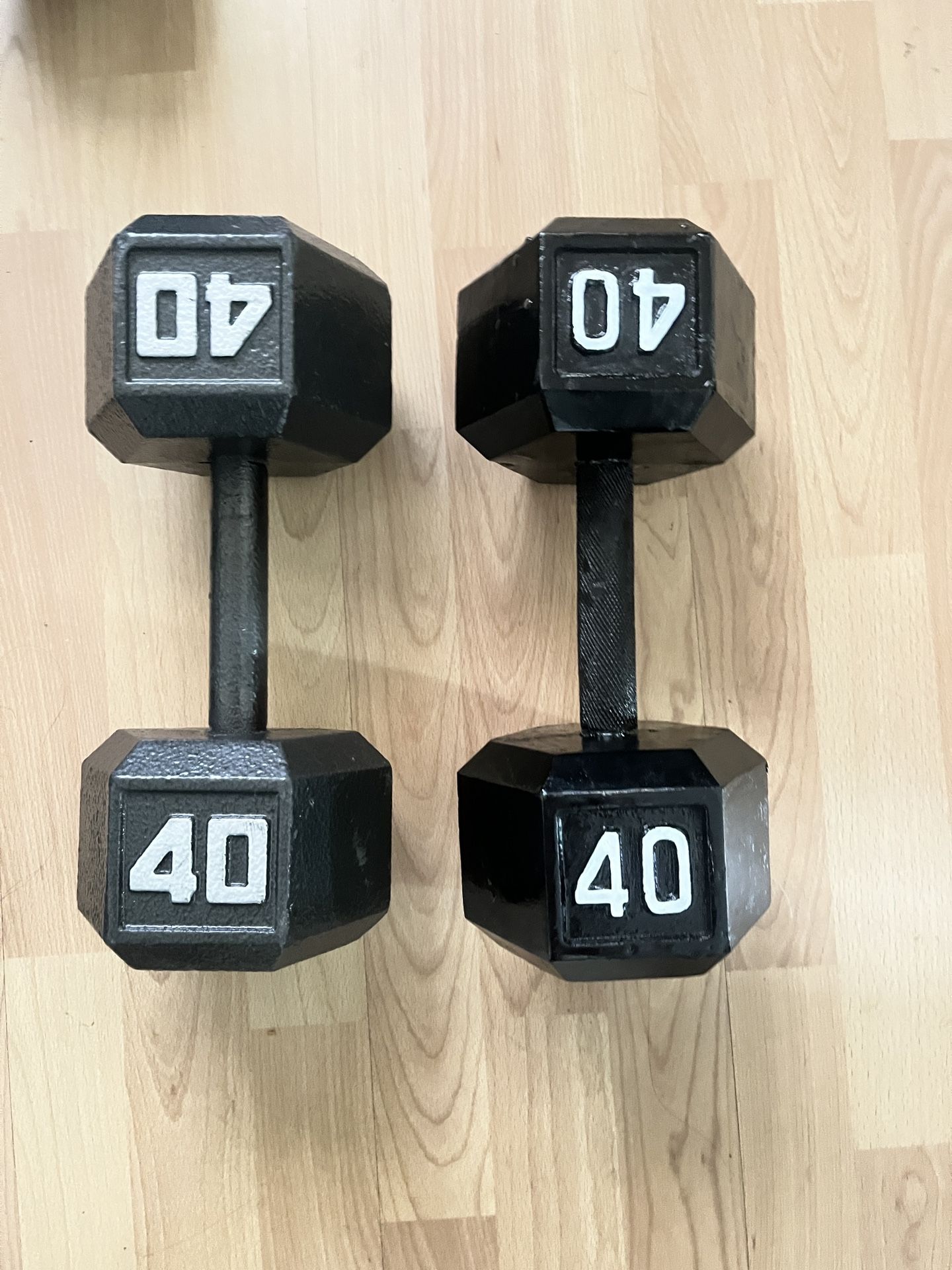 40 Lb Dumbbell Set