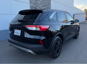 2020 Ford Escape
