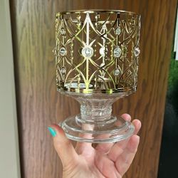 BATH AND BODY CANDLE HOLDER