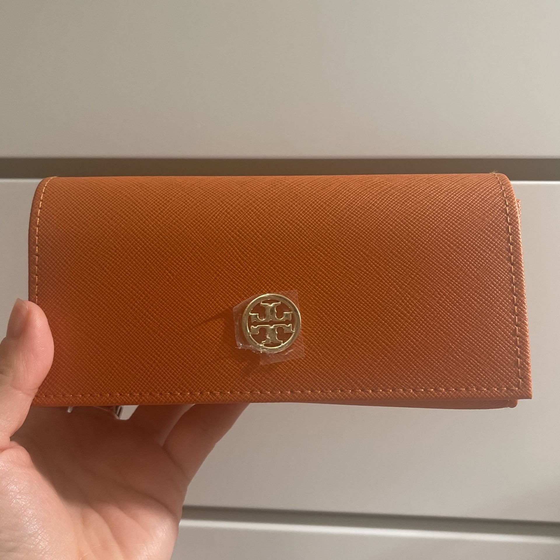 Brand New Tory Burch Glasses Case