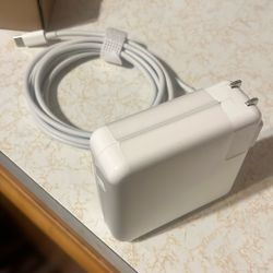 MacBook Pro Charger