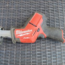Milwaukee M12 FUEL Hackzall