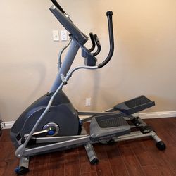 Nautilus E614 Elliptical Exercise Machine for Sale in Costa Mesa
