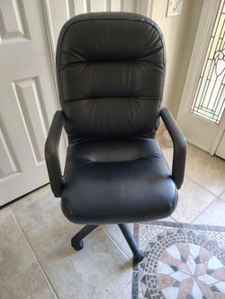 Black Office Chair