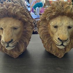 Lion Head Statues 