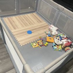 LARGE PACK N PLAY 