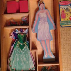 Melissa And Doug Magnet Princess Doll