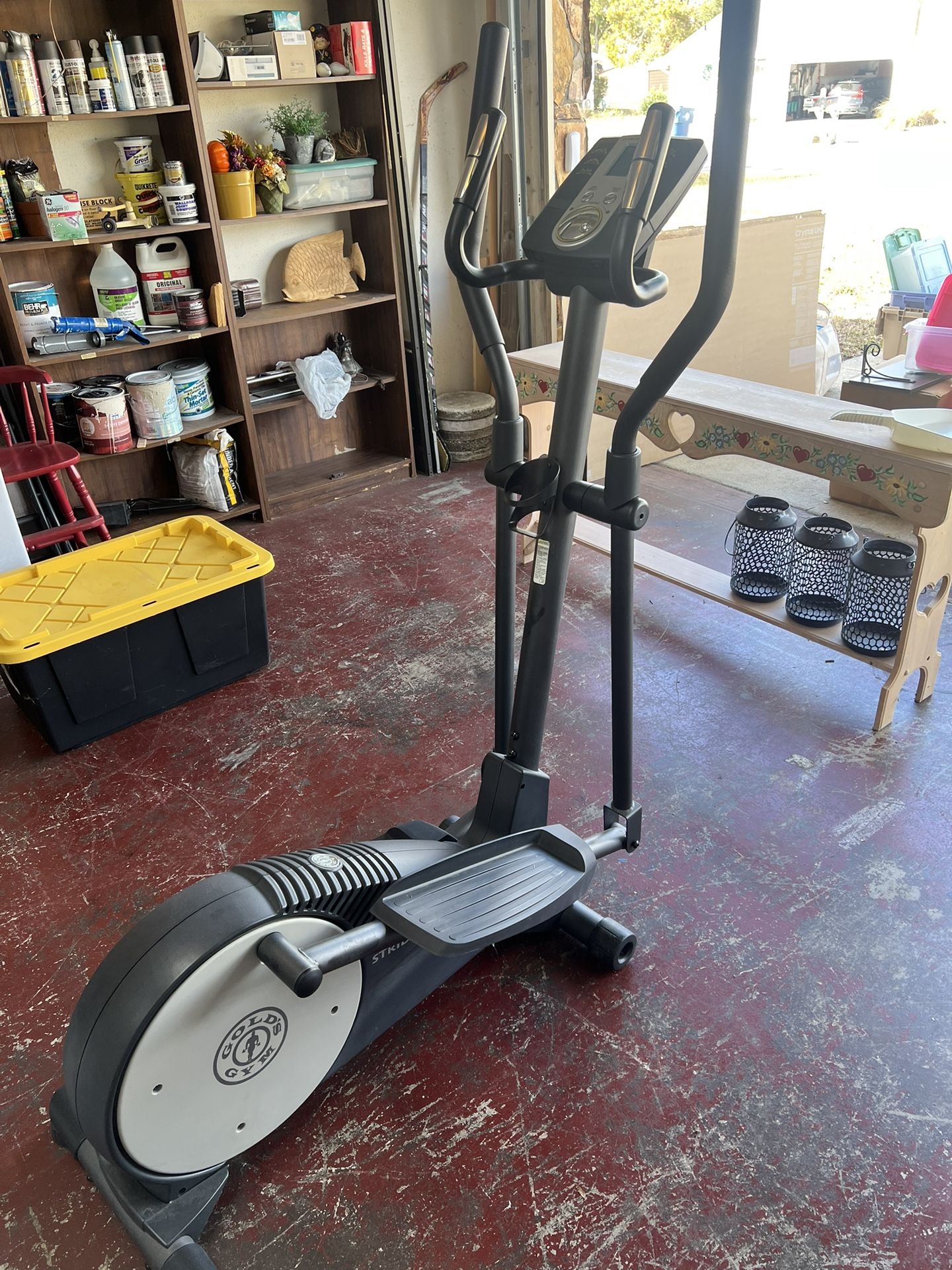 Golds gym Stride Trainer 380 Elliptical