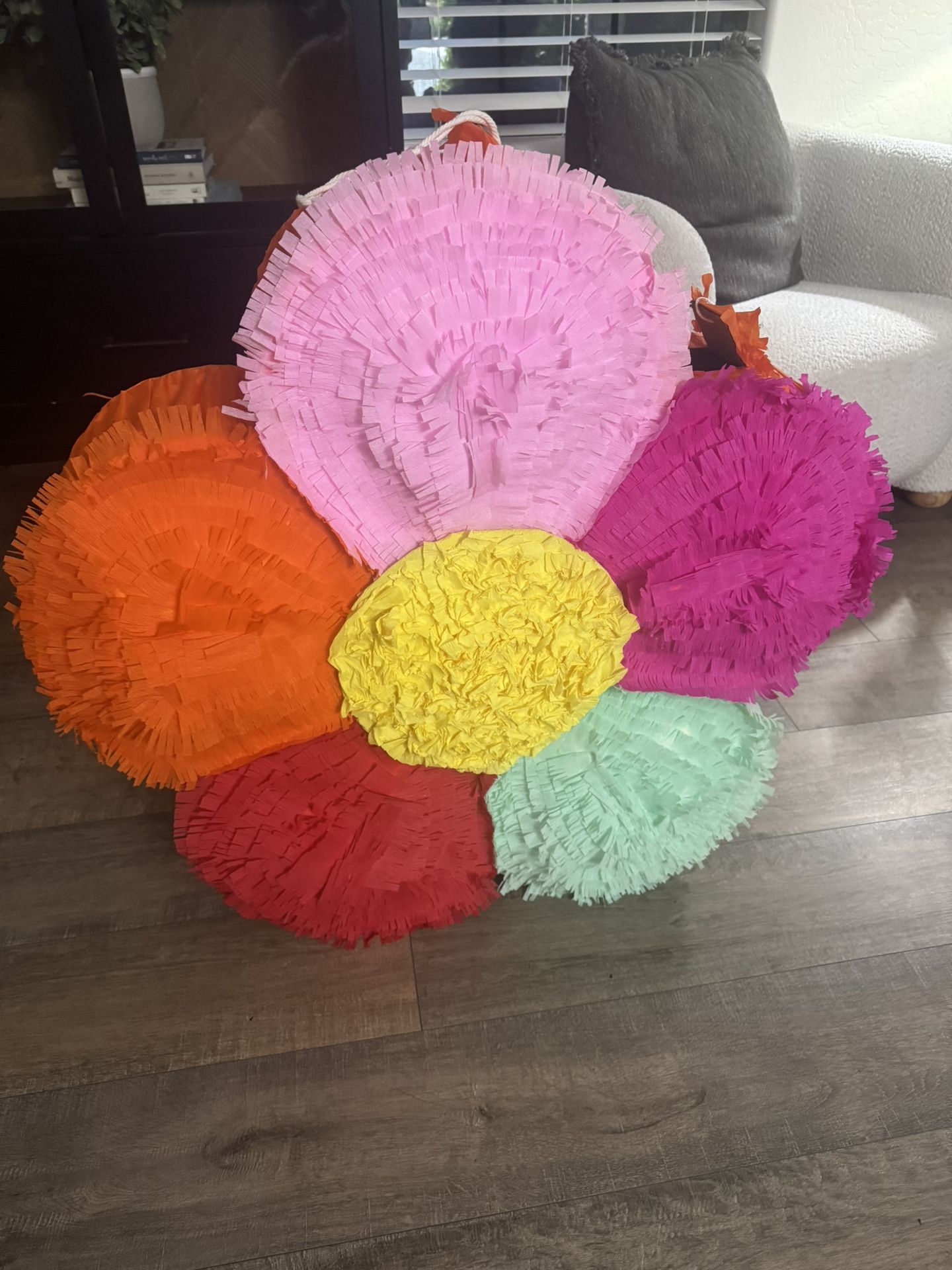 Large Custom Pinata w/ candy