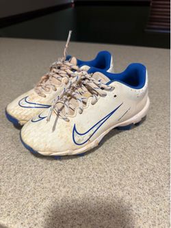 13C cleats