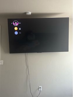 75” Smart TV for Sale – Like New