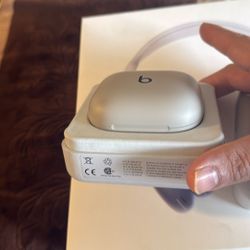 Powerbeats Pro Like New 