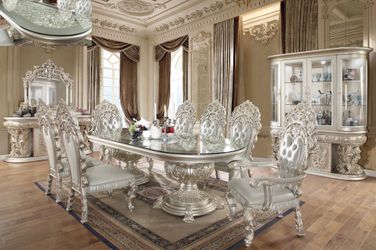 7 Pc Dining Table Set $3,250🏆