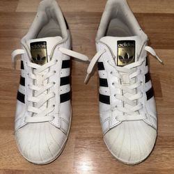 adidas Superstar
