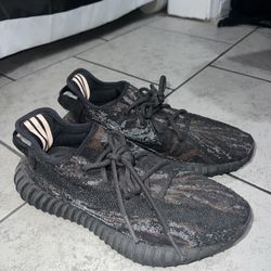 Yeezy Boost 350v2 MX Block
