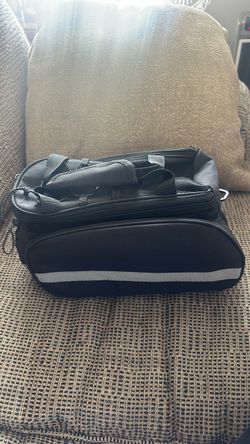 Large expandable bike pack with additional storage on the side