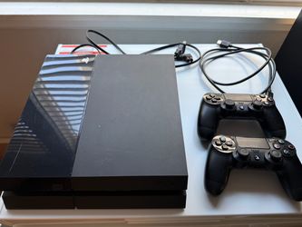 Playstation 4 original model