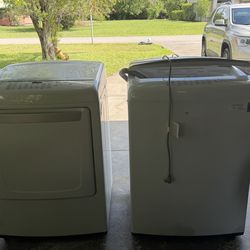 LG Washer and Dryer Set