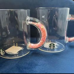 NWT Set Of 2 Starbucks 2022 Valentines Glass Mugs With Heart Confetti Glitter Handles