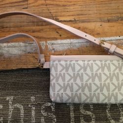 White Michael kors small wristlet with long strap