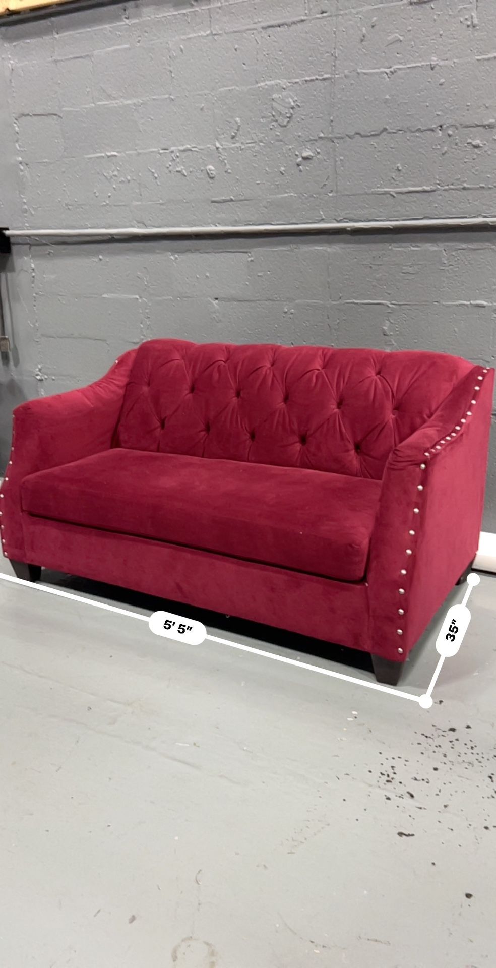 Bulk Luxury Velvet Sofas – Red & Blue | 2-Seat & 4-Seat Configs Available